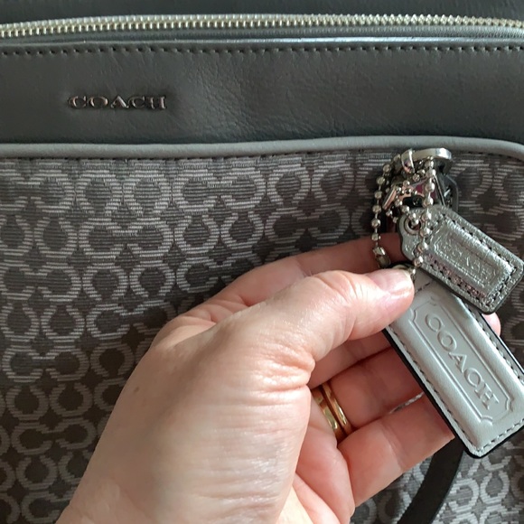 SOLD-NOT FOR SALE. Coach Bag and matching wallet - Picture 4 of 12